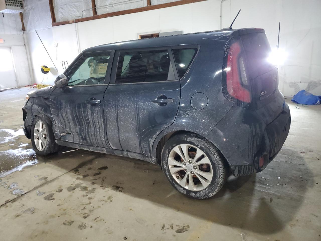 2014 KIA SOUL + - Image 2