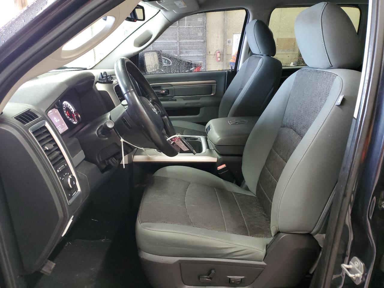 2015 RAM 1500 SLT - Image 7