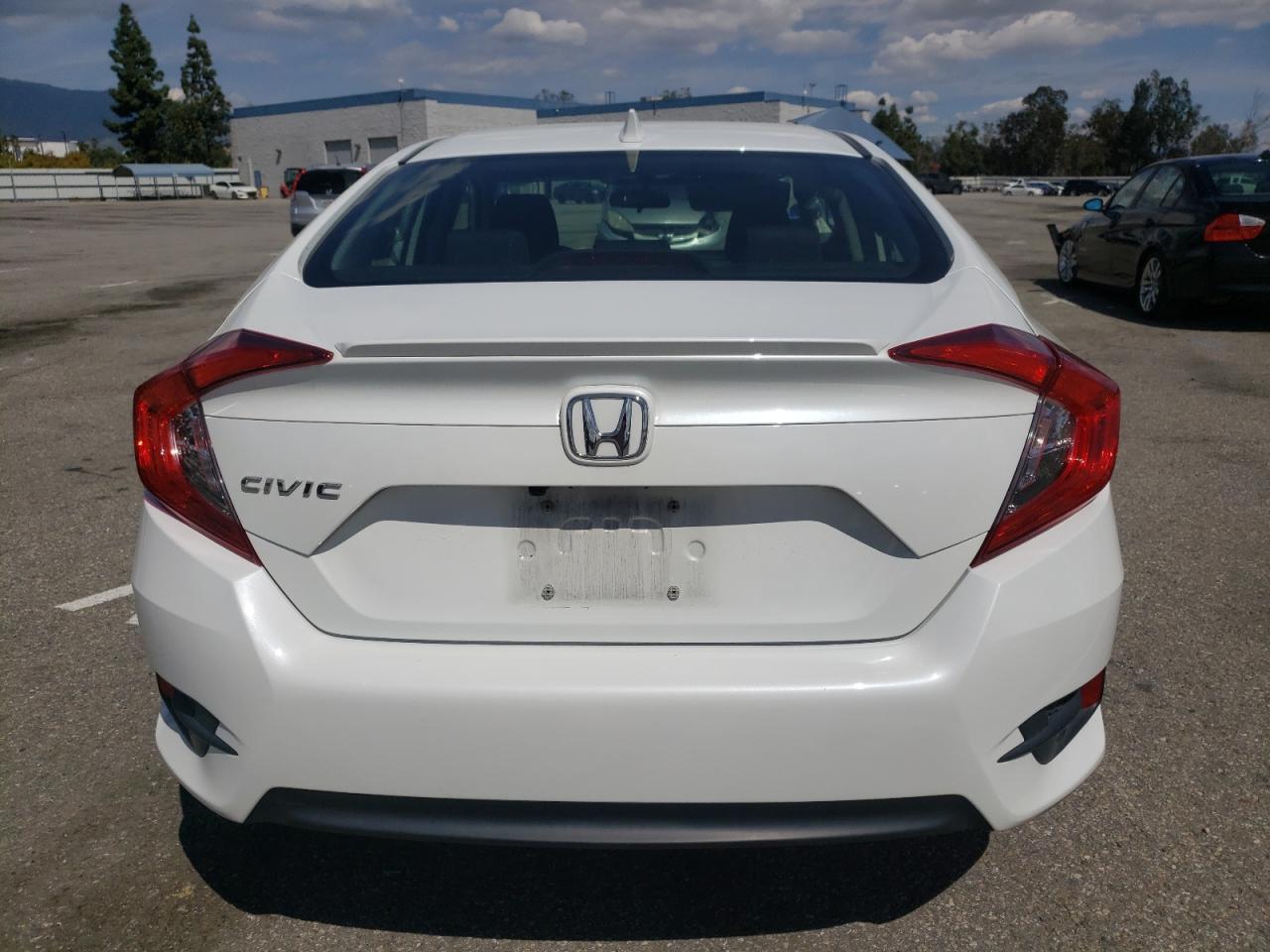 2018 HONDA CIVIC EX - Image 6