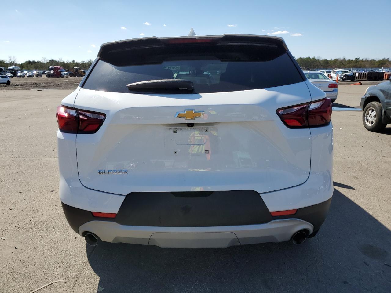 2022 CHEVROLET BLAZER 2LT - Image 6