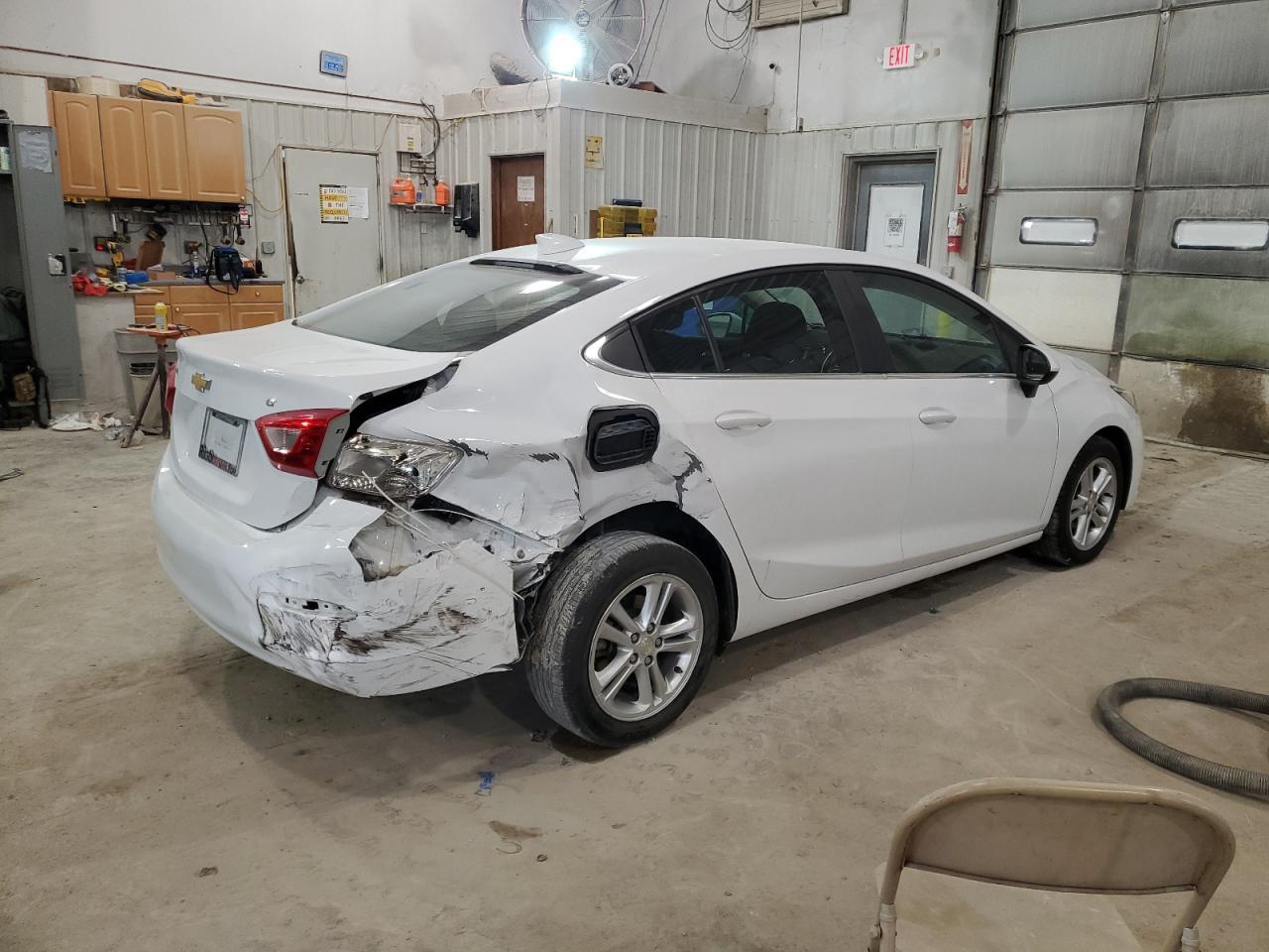 2016 CHEVROLET CRUZE LT - Image 3
