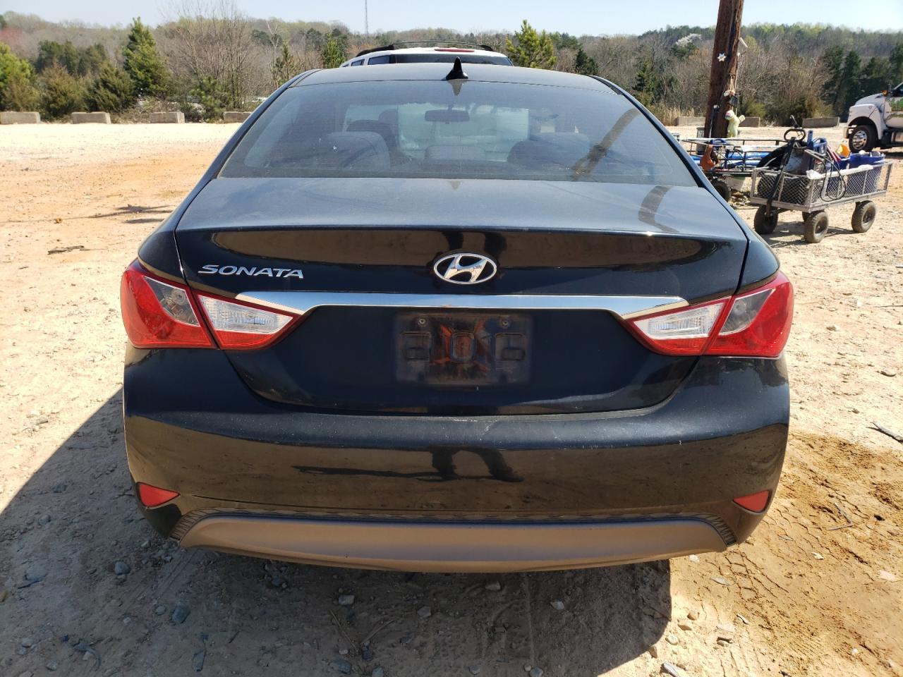 2011 HYUNDAI SONATA GLS - Image 6