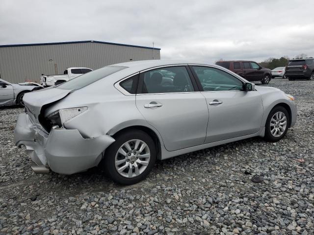2015 Nissan Altima 2.5 - Image 3
