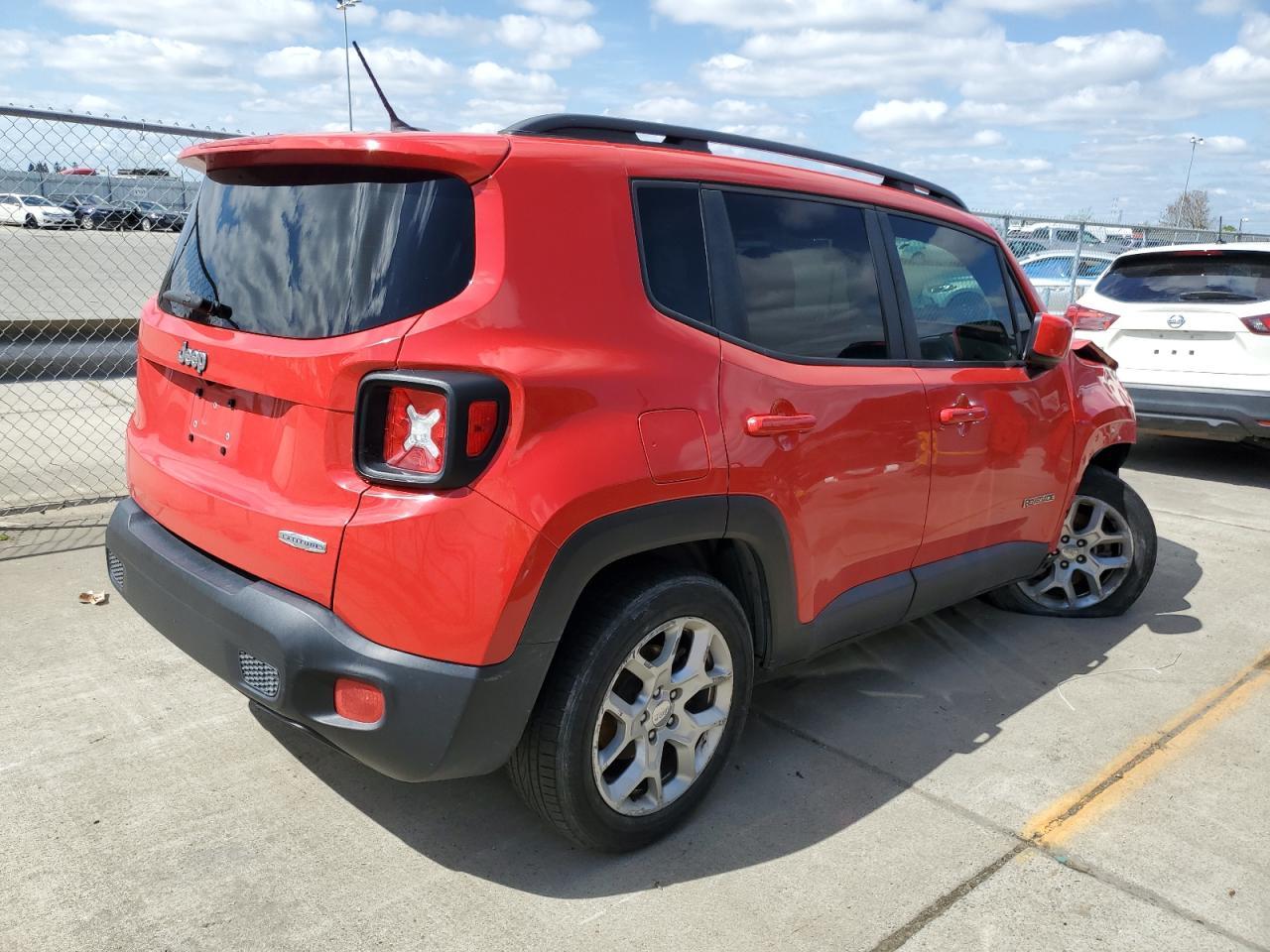 2017 JEEP RENEGADE L - Image 3