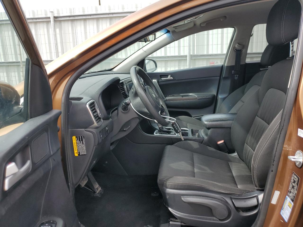 2017 KIA SPORTAGE L - Image 7