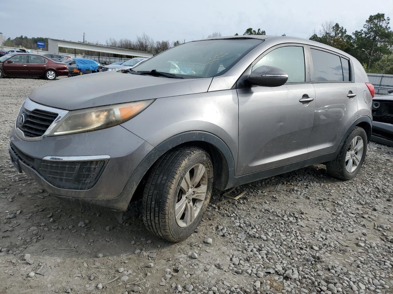 2013 KIA SPORTAGE B car image