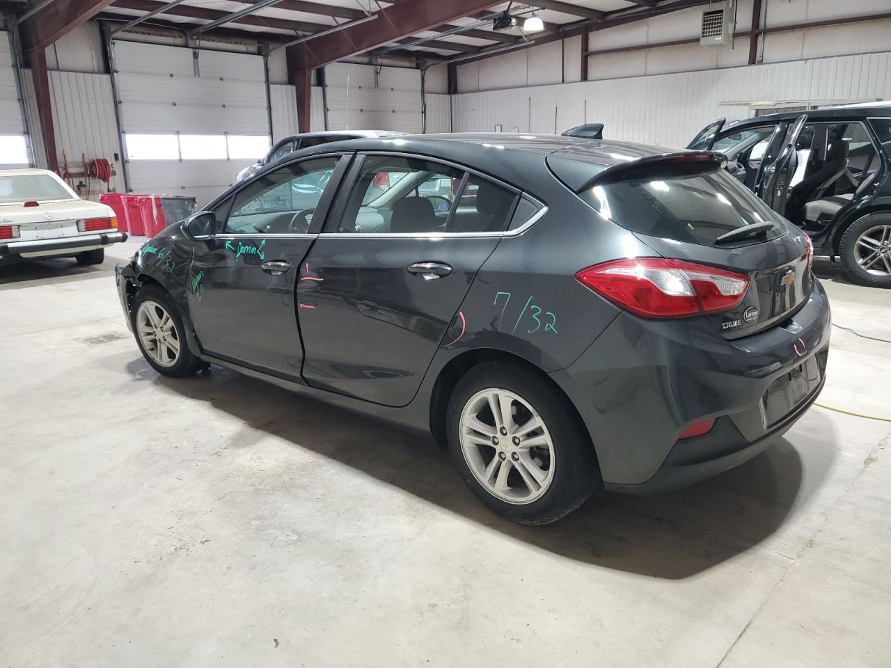 2017 CHEVROLET CRUZE LT - Image 2