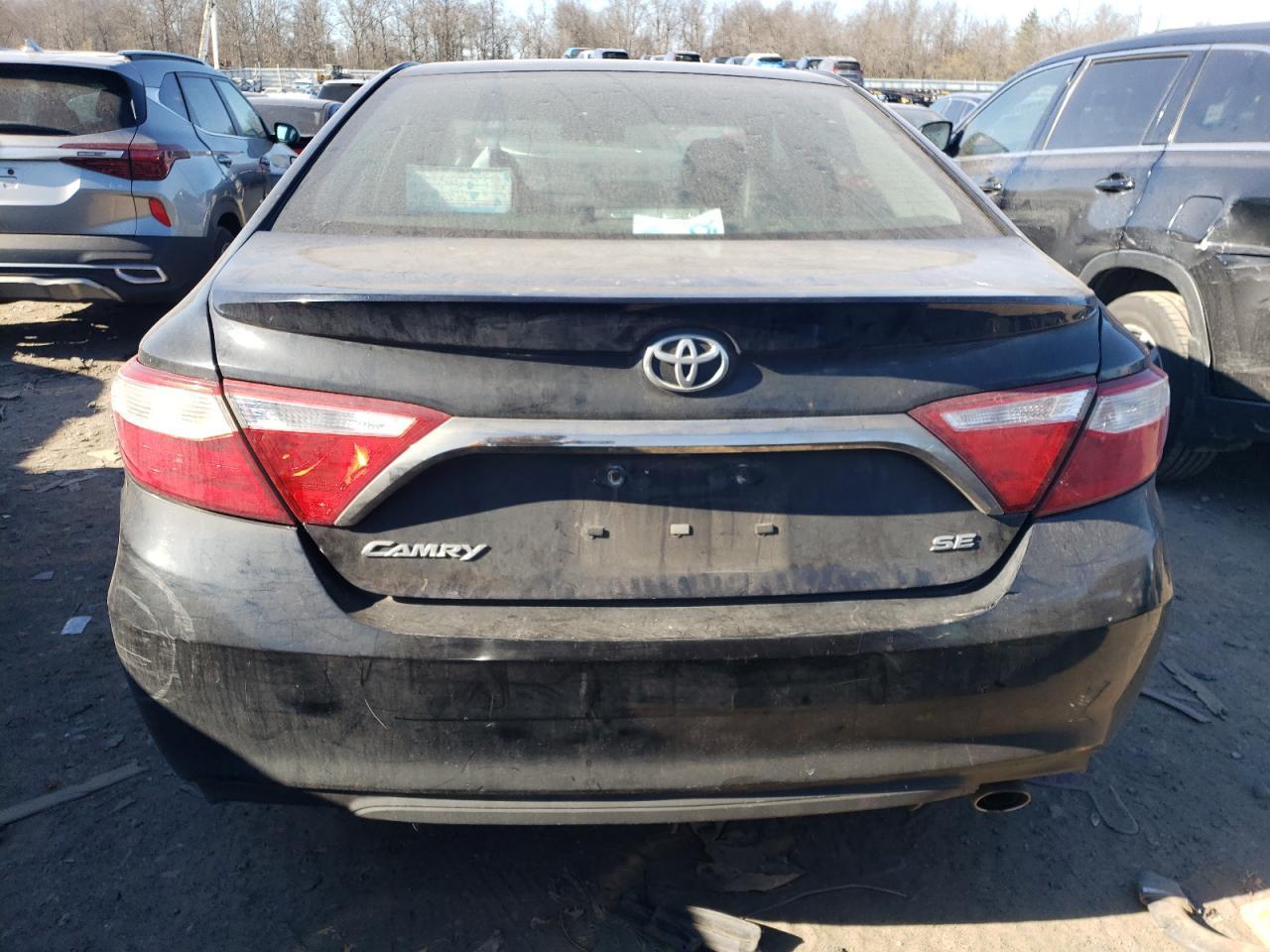 2016 TOYOTA CAMRY LE - Image 6