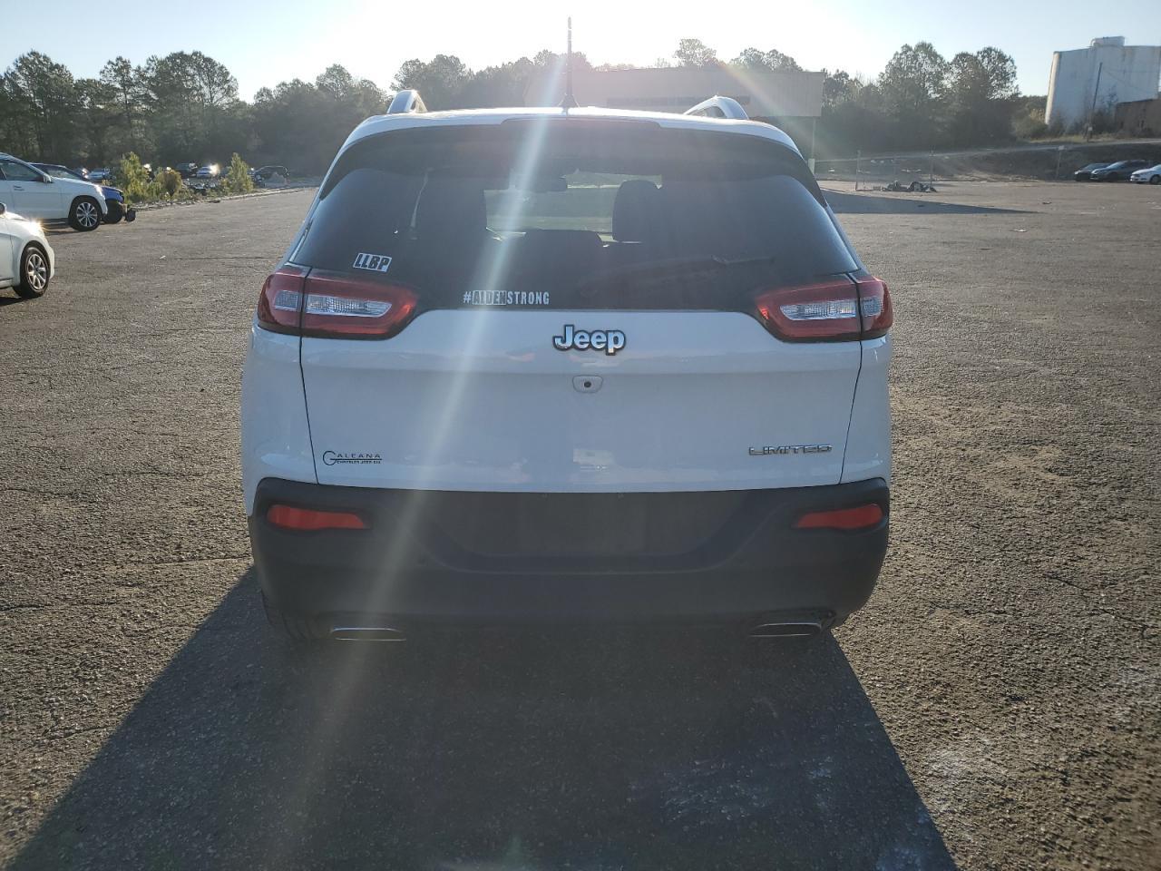 2017 JEEP CHEROKEE L - Image 6