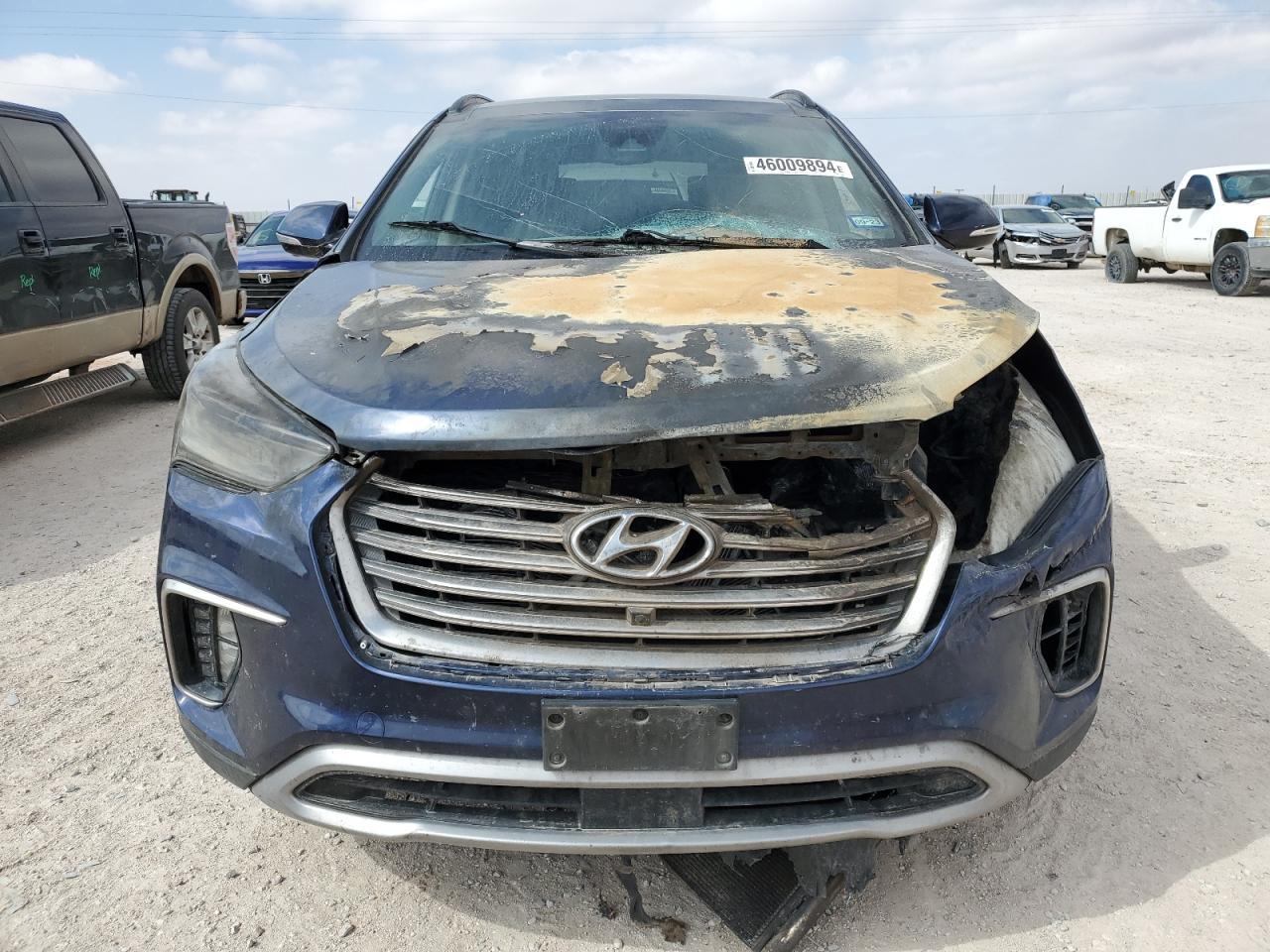 2017 HYUNDAI SANTA FE S - Image 5