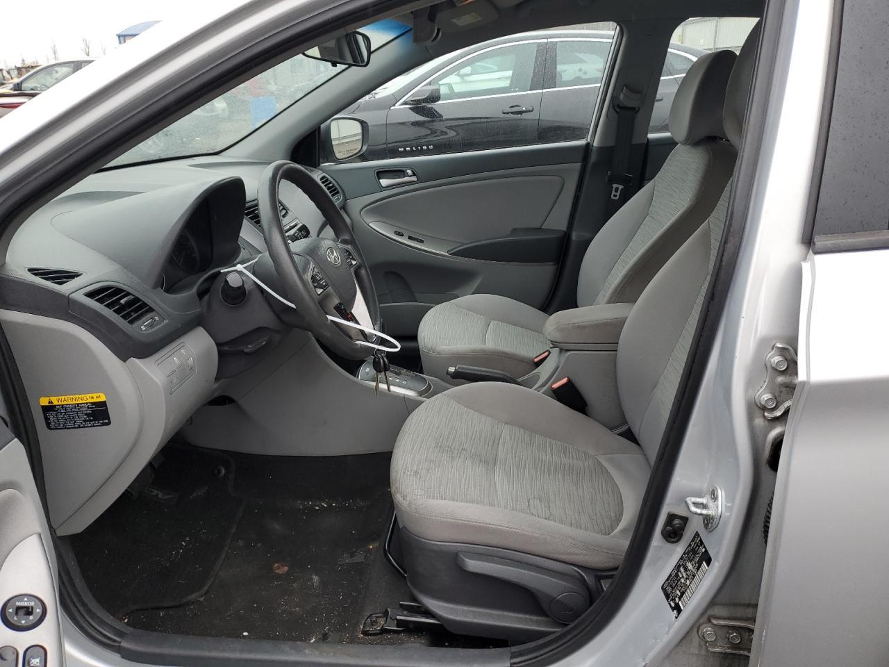 2016 HYUNDAI ACCENT SE - Фото 7