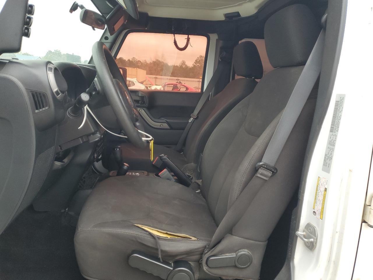 2015 JEEP WRANGLER U - Фото 7