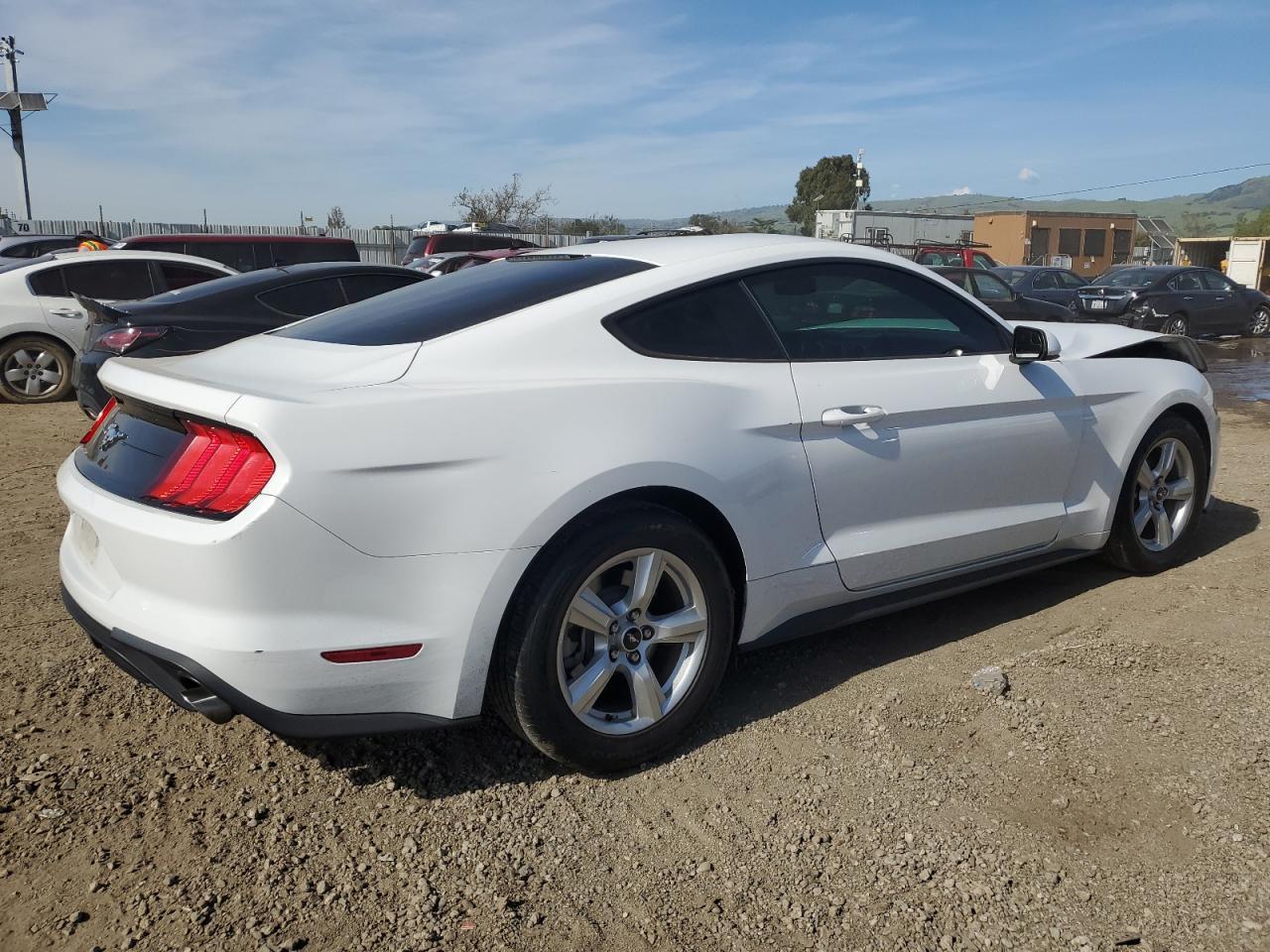 2018 FORD MUSTANG - Image 3