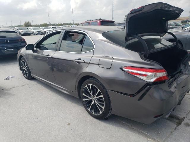 2020 Toyota Camry Se - Фото 2