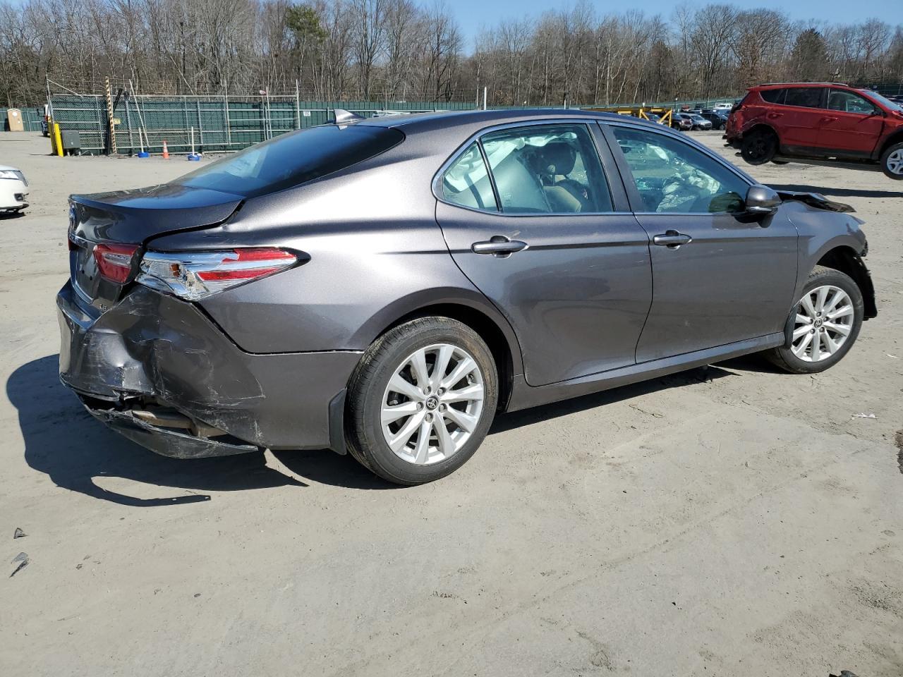 2020 TOYOTA CAMRY LE - Image 3
