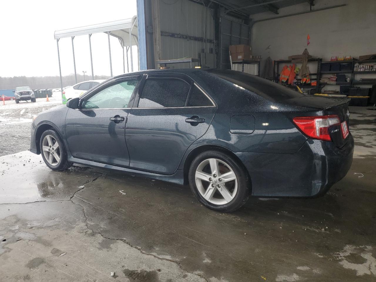 2013 TOYOTA CAMRY L - Image 2