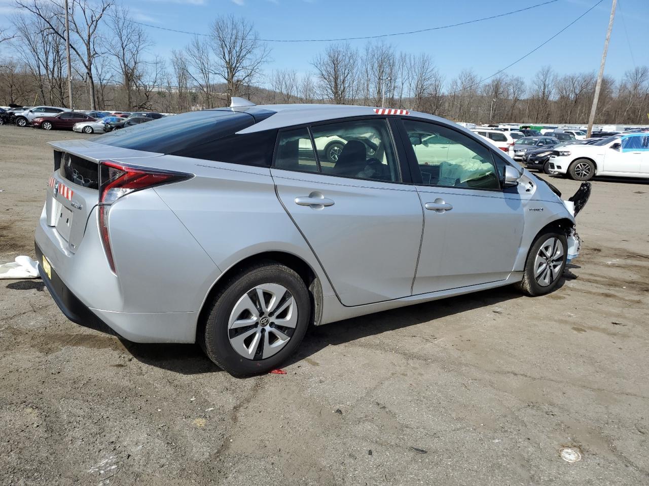 2016 TOYOTA PRIUS - Image 3