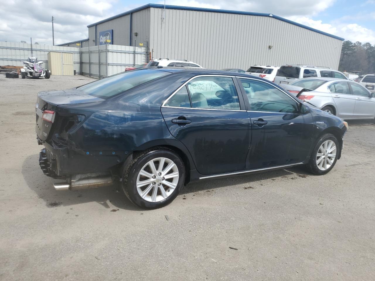 2012 TOYOTA CAMRY HYBR - Image 3