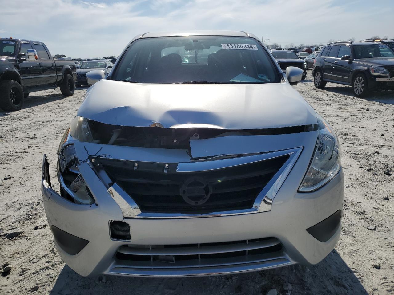 2016 NISSAN VERSA S - Фото 5