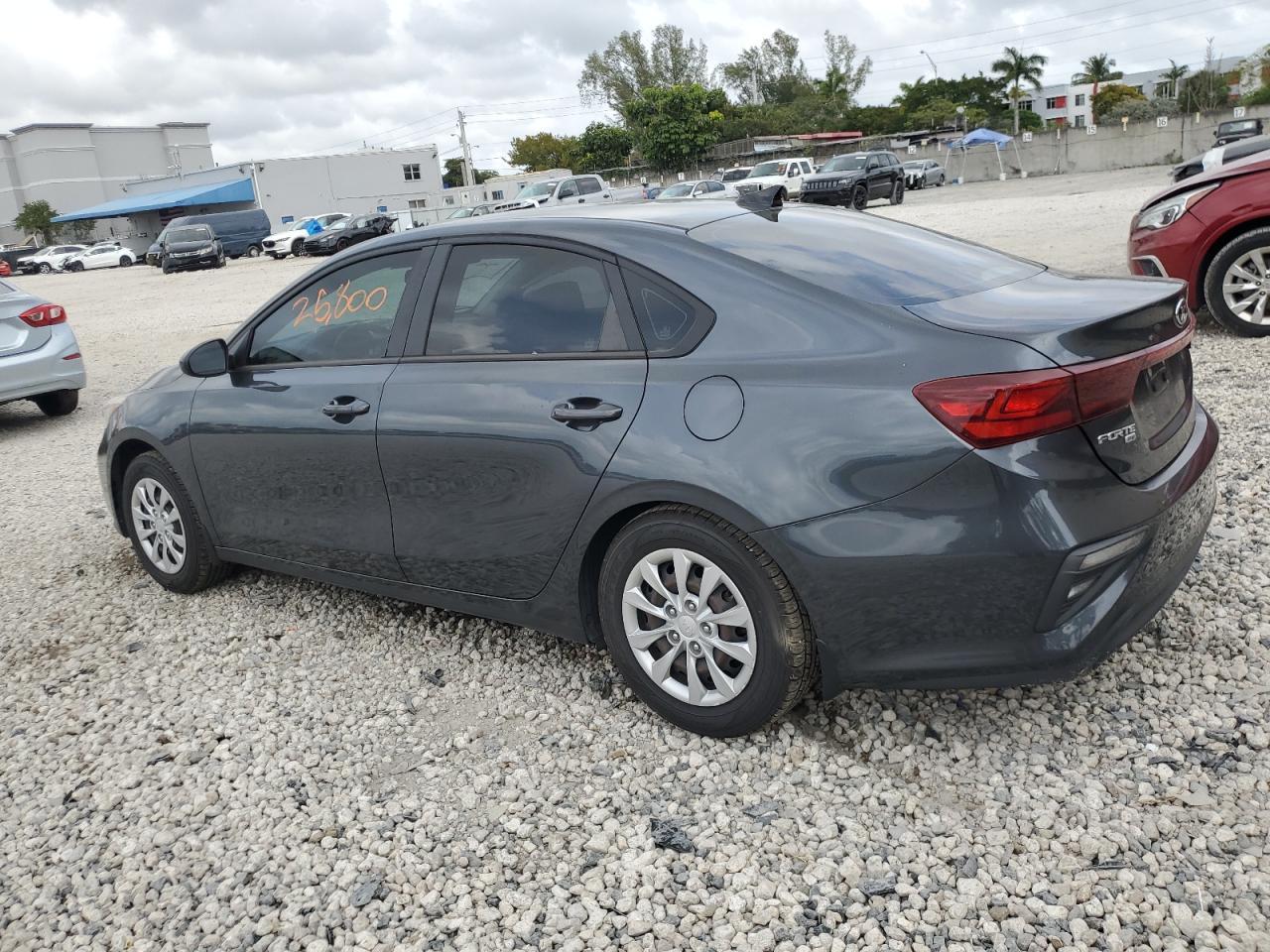 2021 KIA FORTE FE - Фото 2