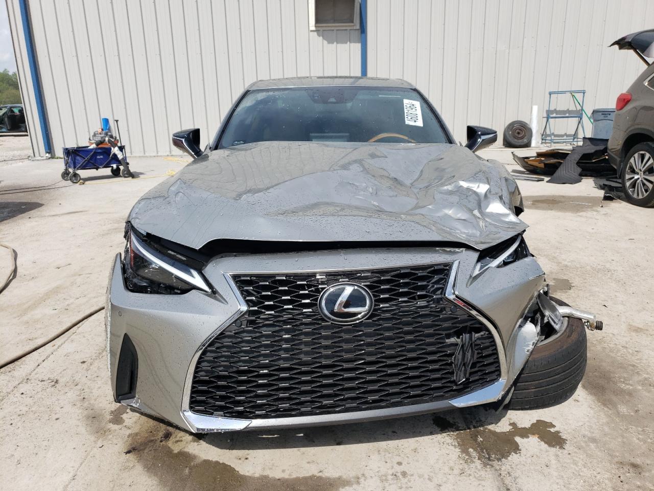 2022 LEXUS IS 300 - Фото 5