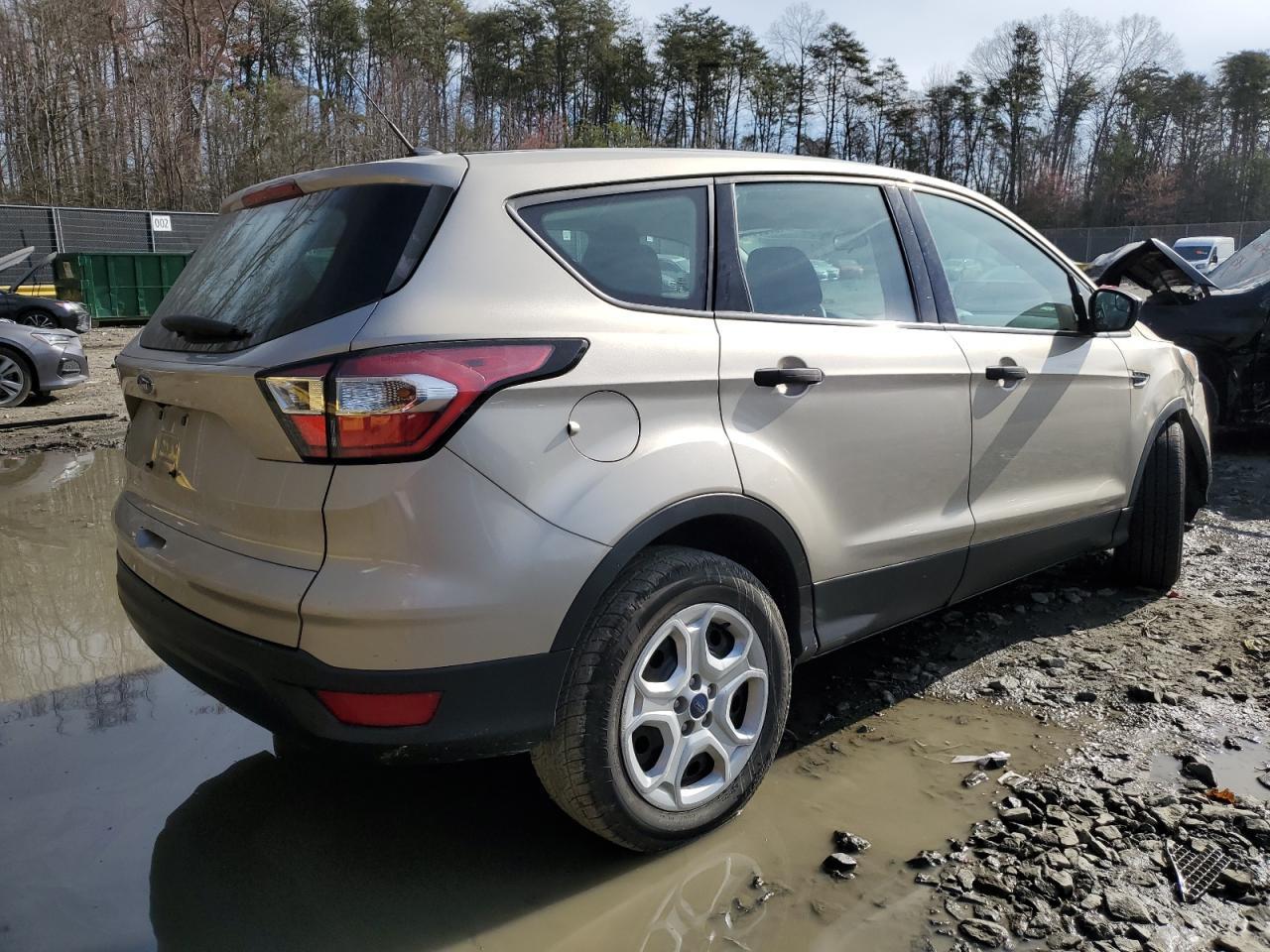 2017 FORD ESCAPE S - Image 3