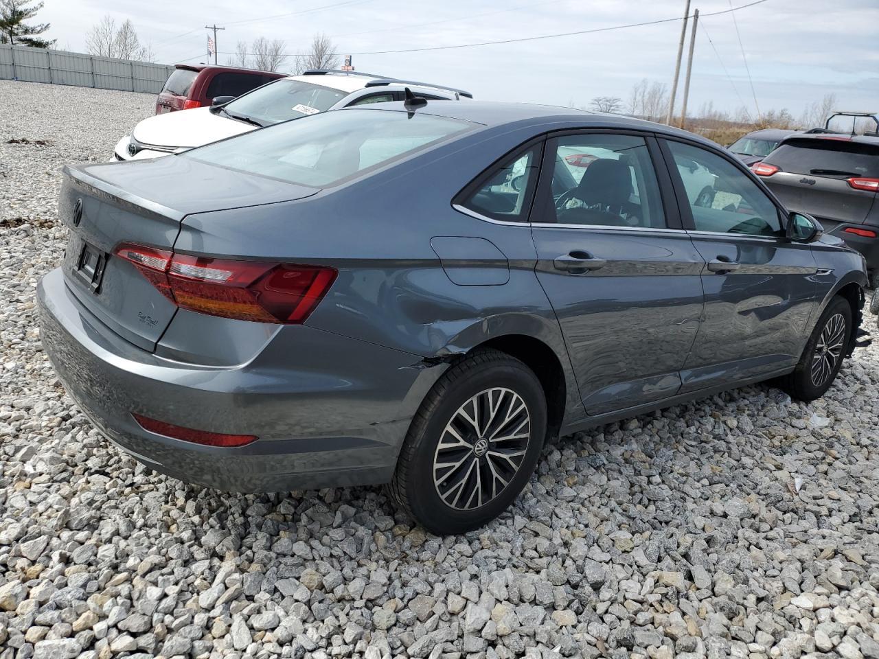 2019 VOLKSWAGEN JETTA SEL - Фото 3