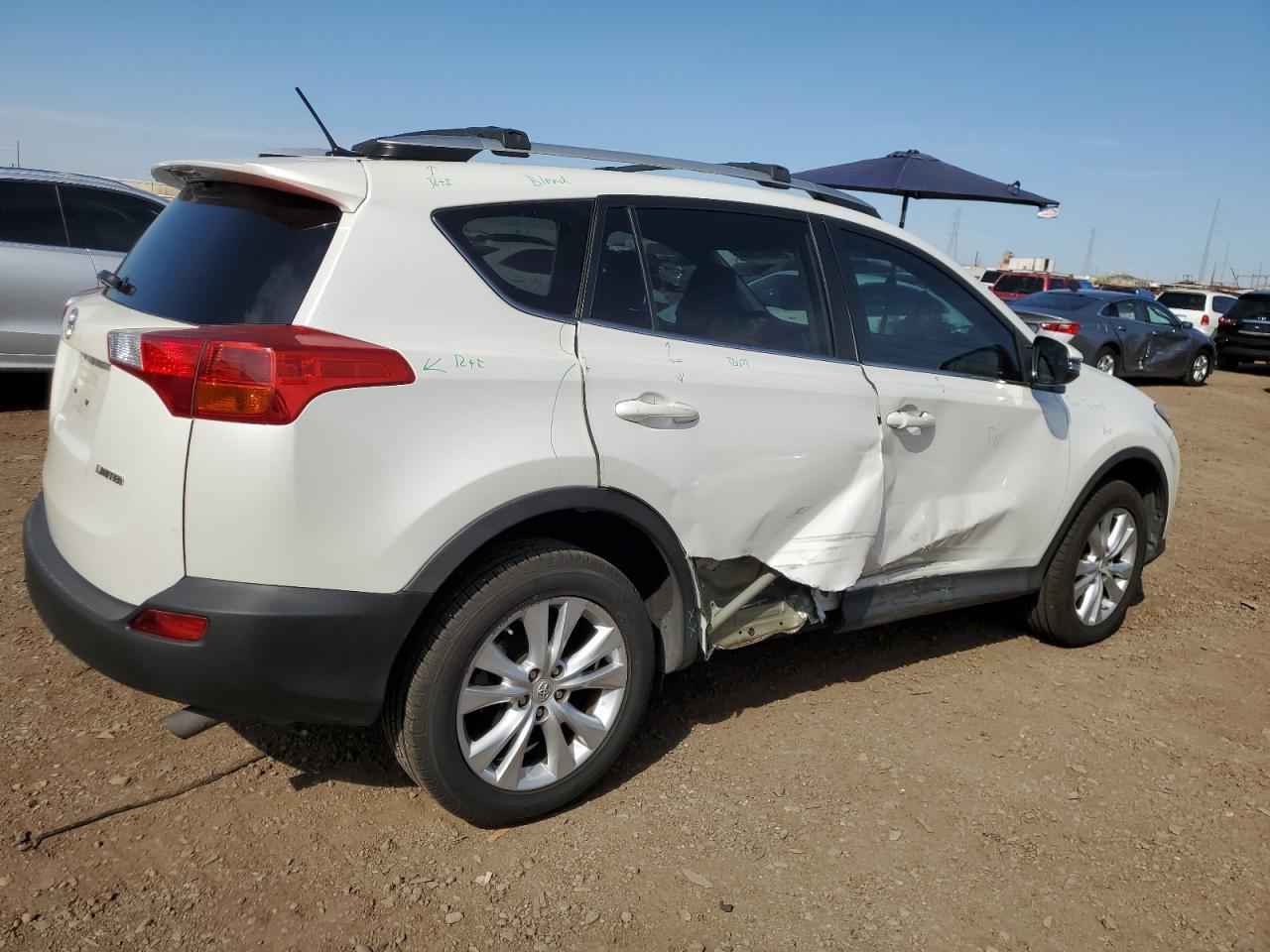 2013 TOYOTA RAV4 LIMIT - Фото 3