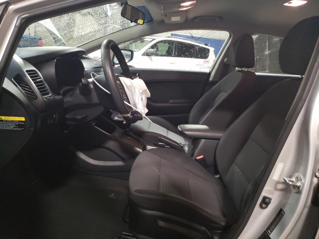 2015 KIA FORTE LX - Фото 7
