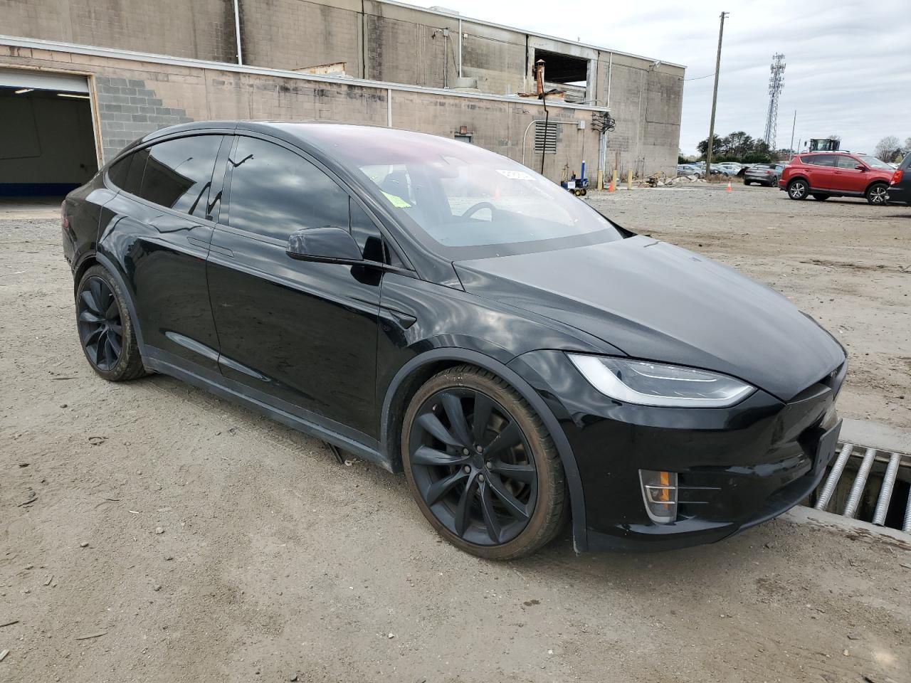 2018 TESLA MODEL X - Фото 4