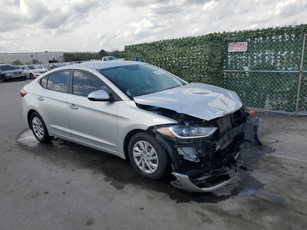 2018 HYUNDAI ELANTRA SE - Фото 4