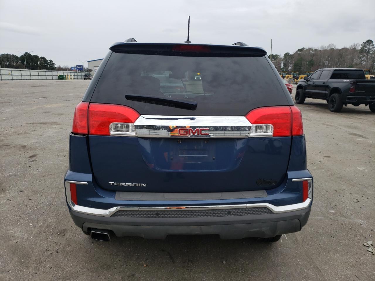 2016 GMC TERRAIN SL - Image 6