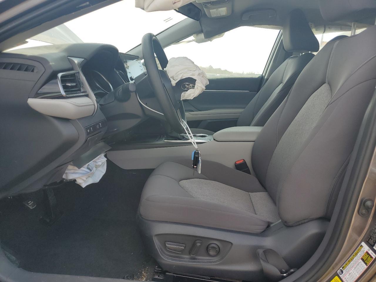 2023 TOYOTA CAMRY LE - Фото 7