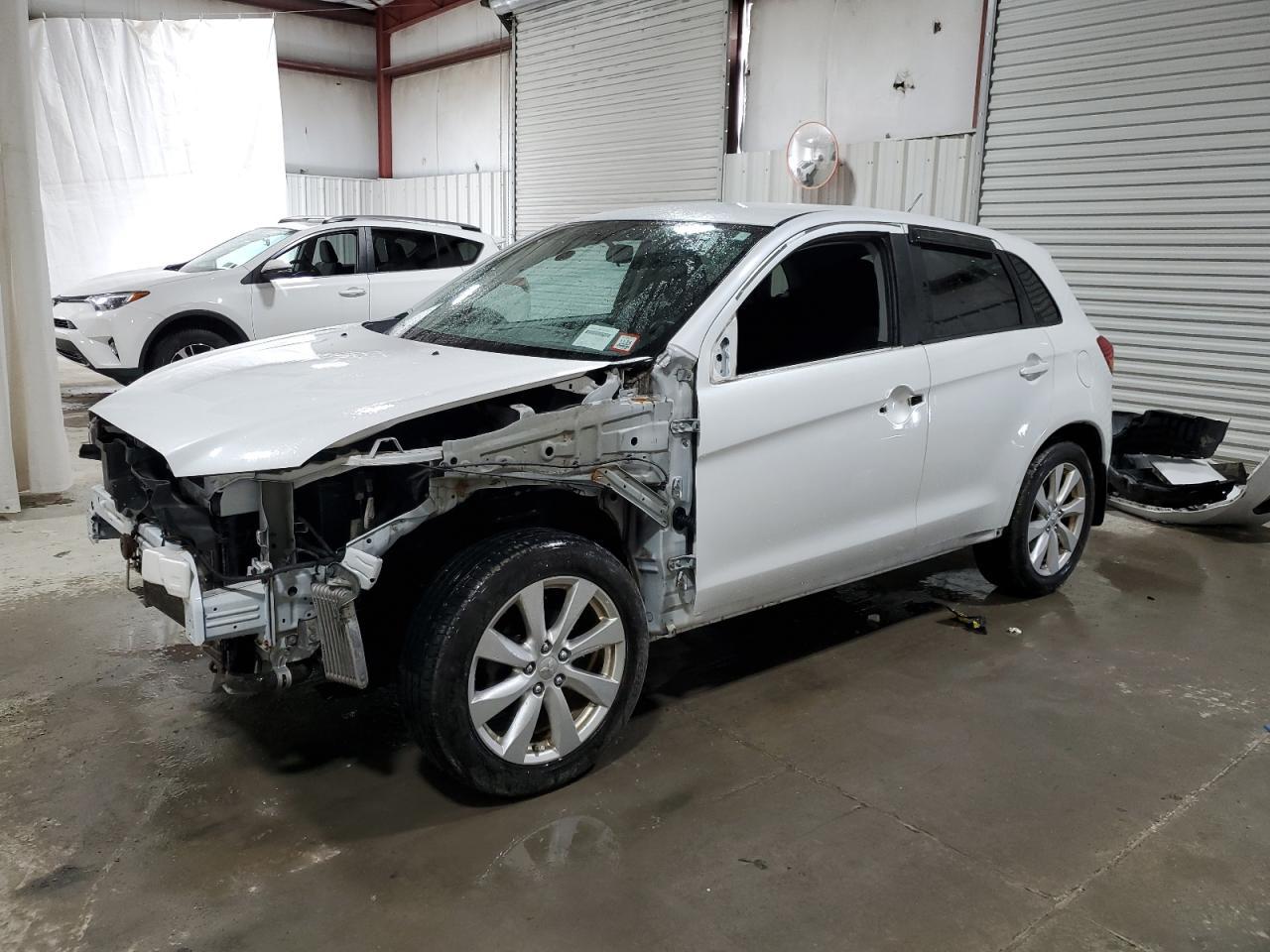 2015 MITSUBISHI OUTLANDER