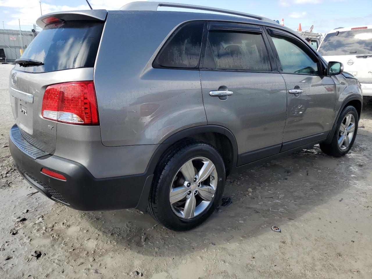 2012 KIA SORENTO EX - Фото 3