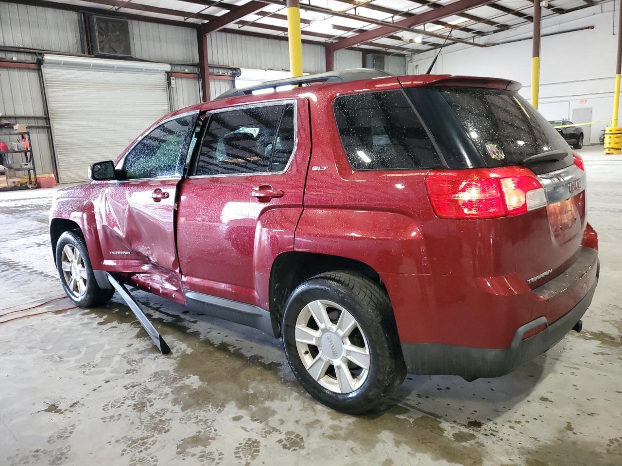 2012 GMC TERRAIN SL - Фото 2