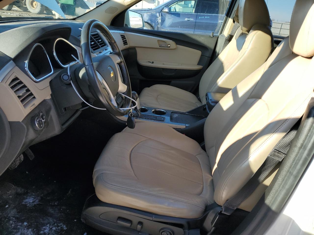 2012 CHEVROLET TRAVERSE L - Фото 7
