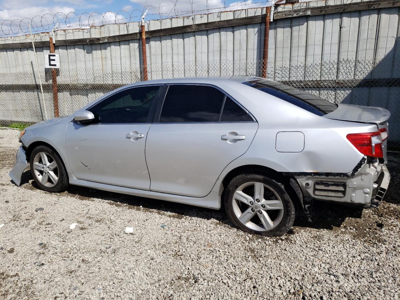 2012 TOYOTA CAMRY BASE - Image 2