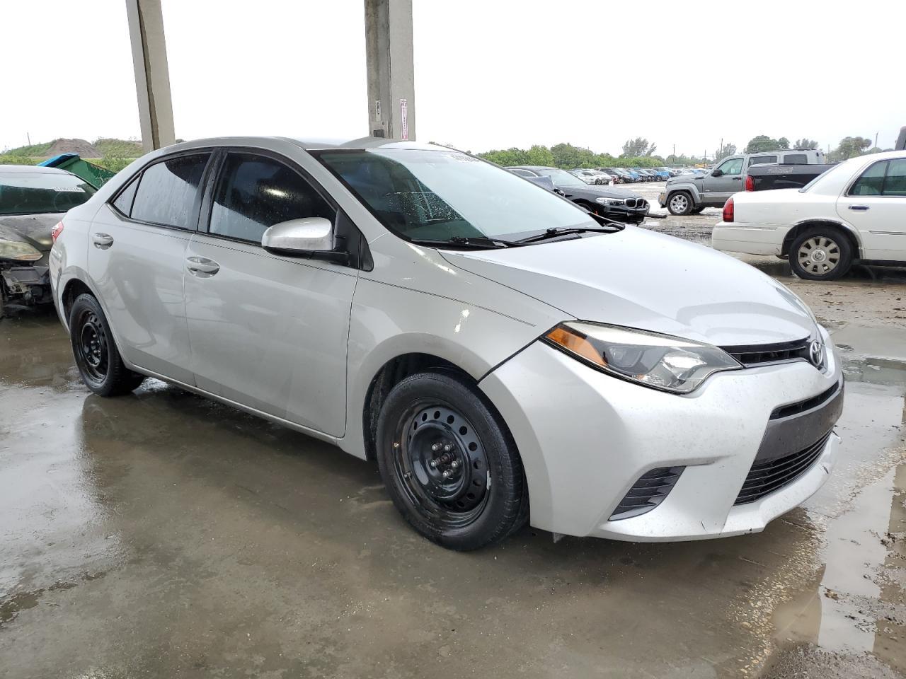 2015 TOYOTA COROLLA L - Image 4