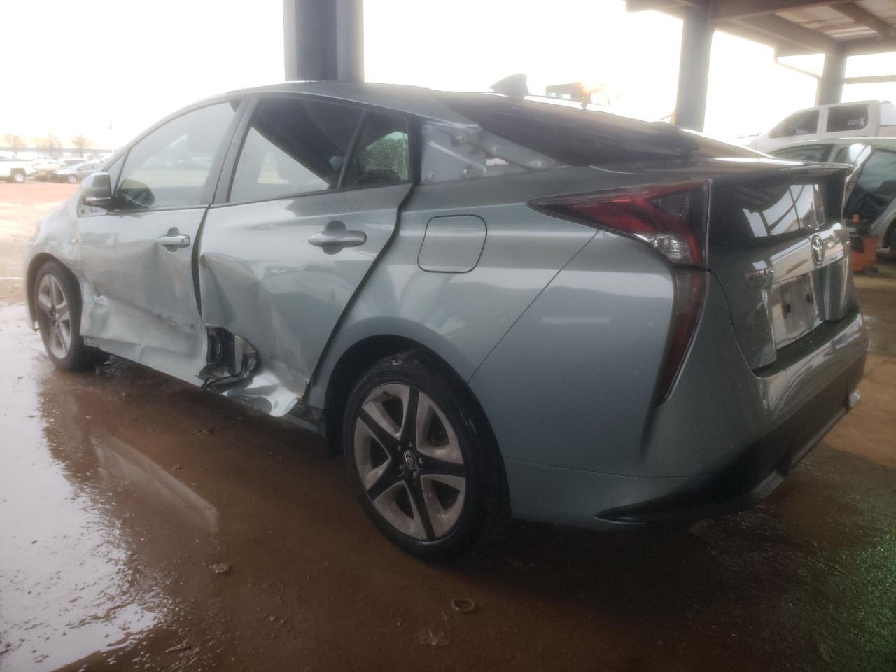 2016 TOYOTA PRIUS - Image 2