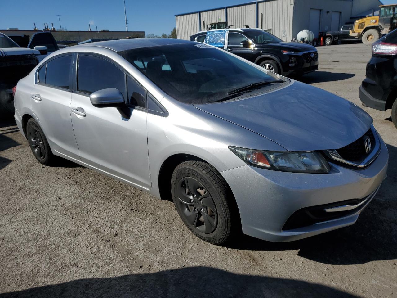2014 HONDA CIVIC LX - Image 4