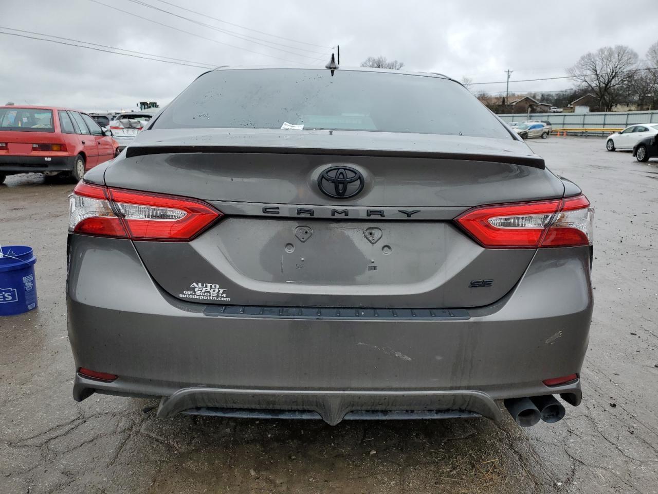 2020 TOYOTA CAMRY SE - Image 6