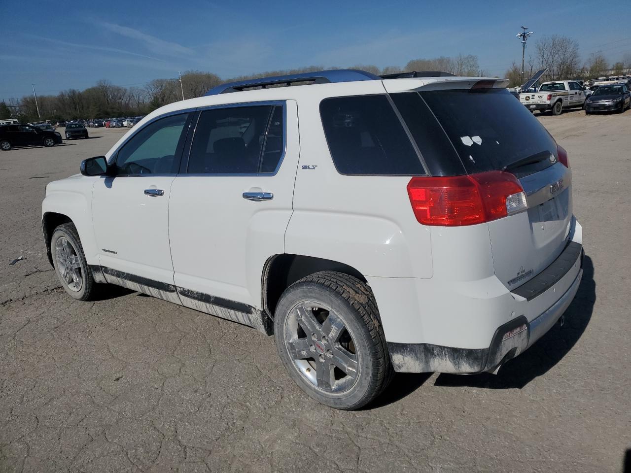 2012 GMC TERRAIN SL - Фото 2