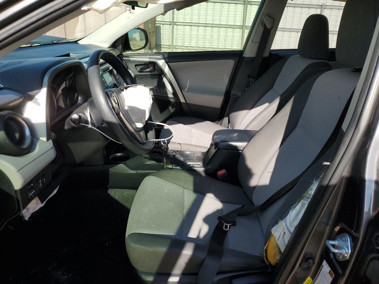 2015 TOYOTA RAV4 LE - Image 7