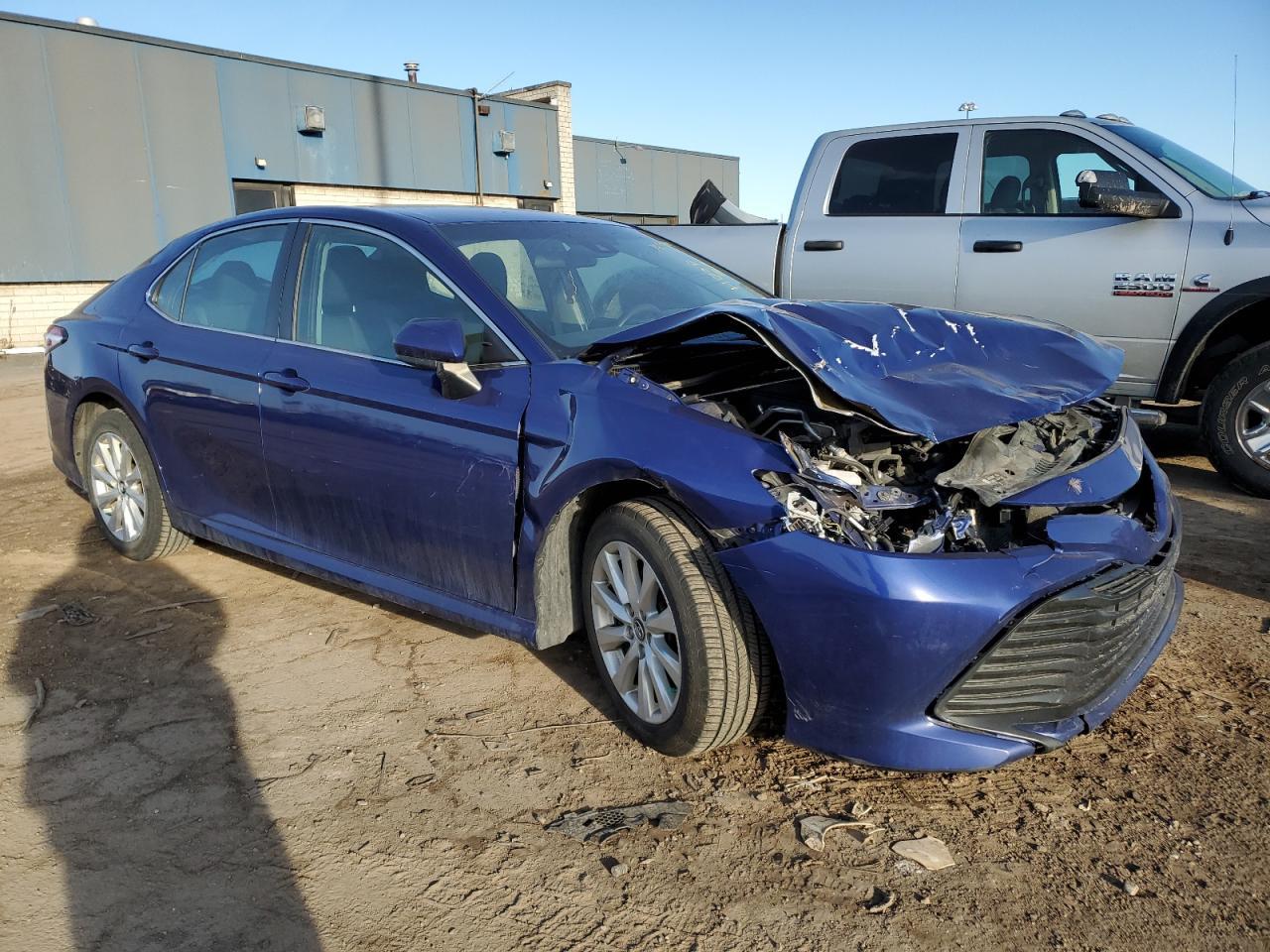 2018 TOYOTA CAMRY L - Фото 4