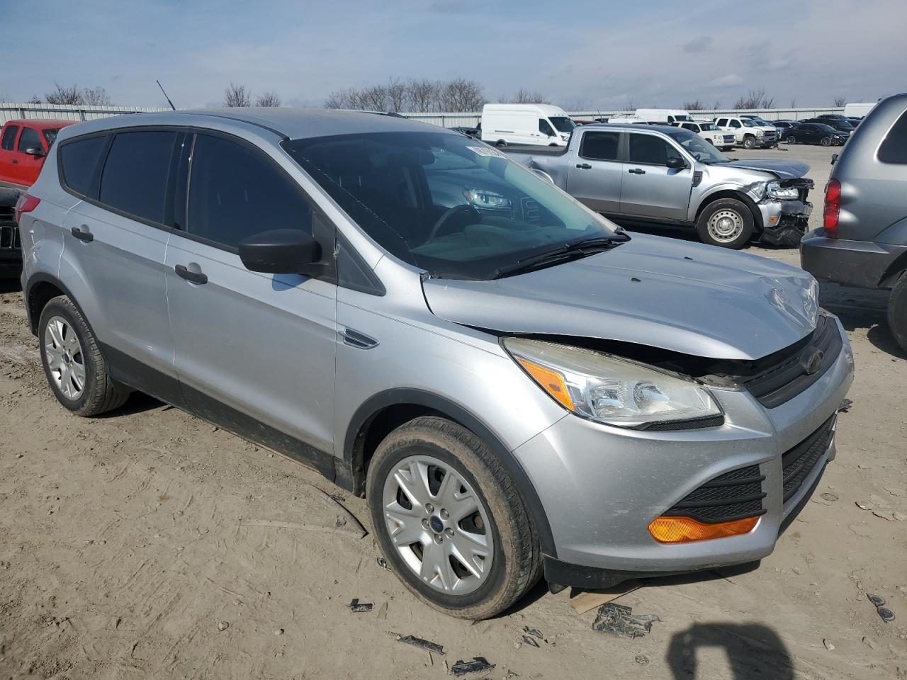 2013 FORD ESCAPE S - Фото 4
