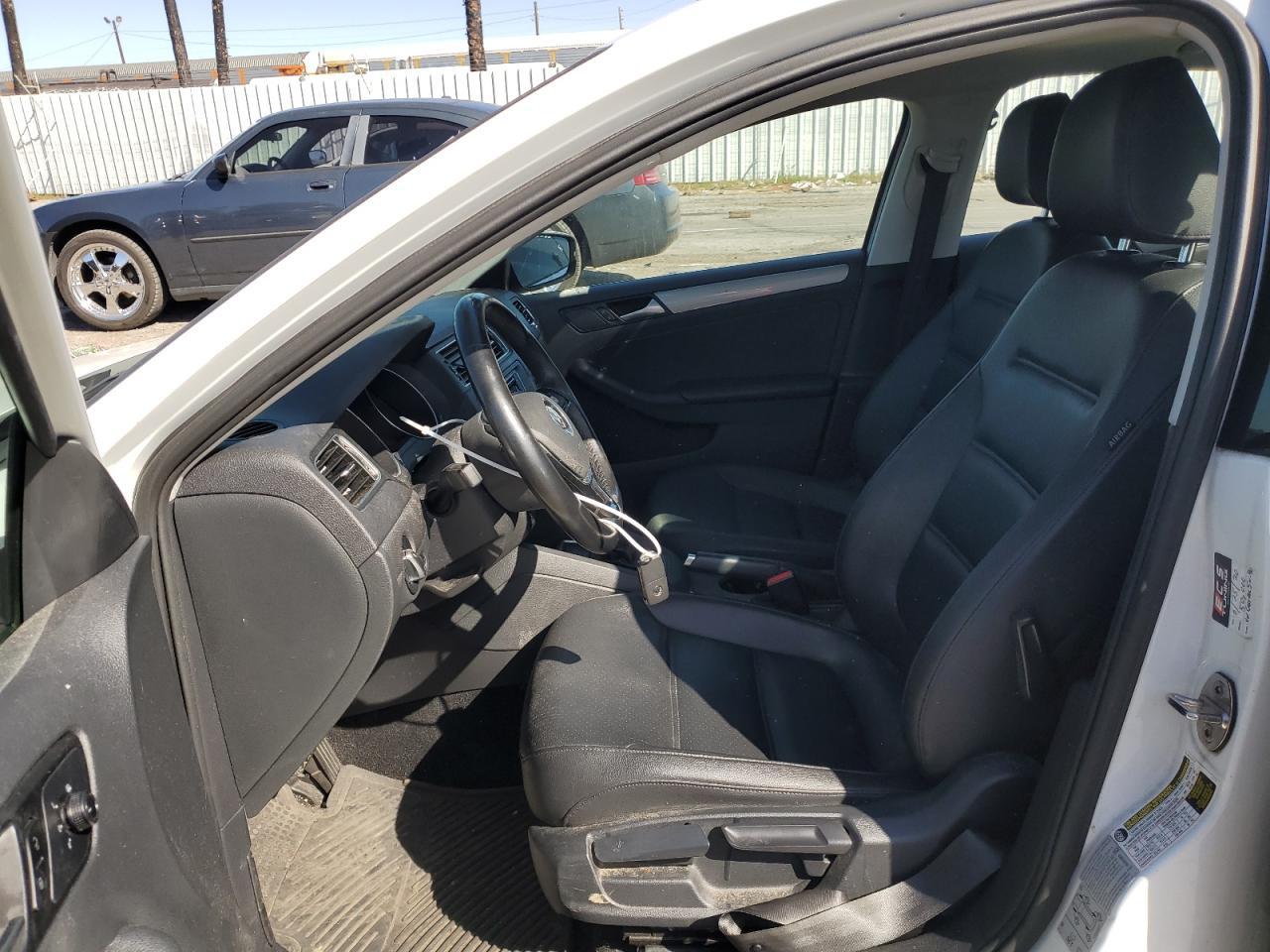 2017 VOLKSWAGEN JETTA SE - Image 7