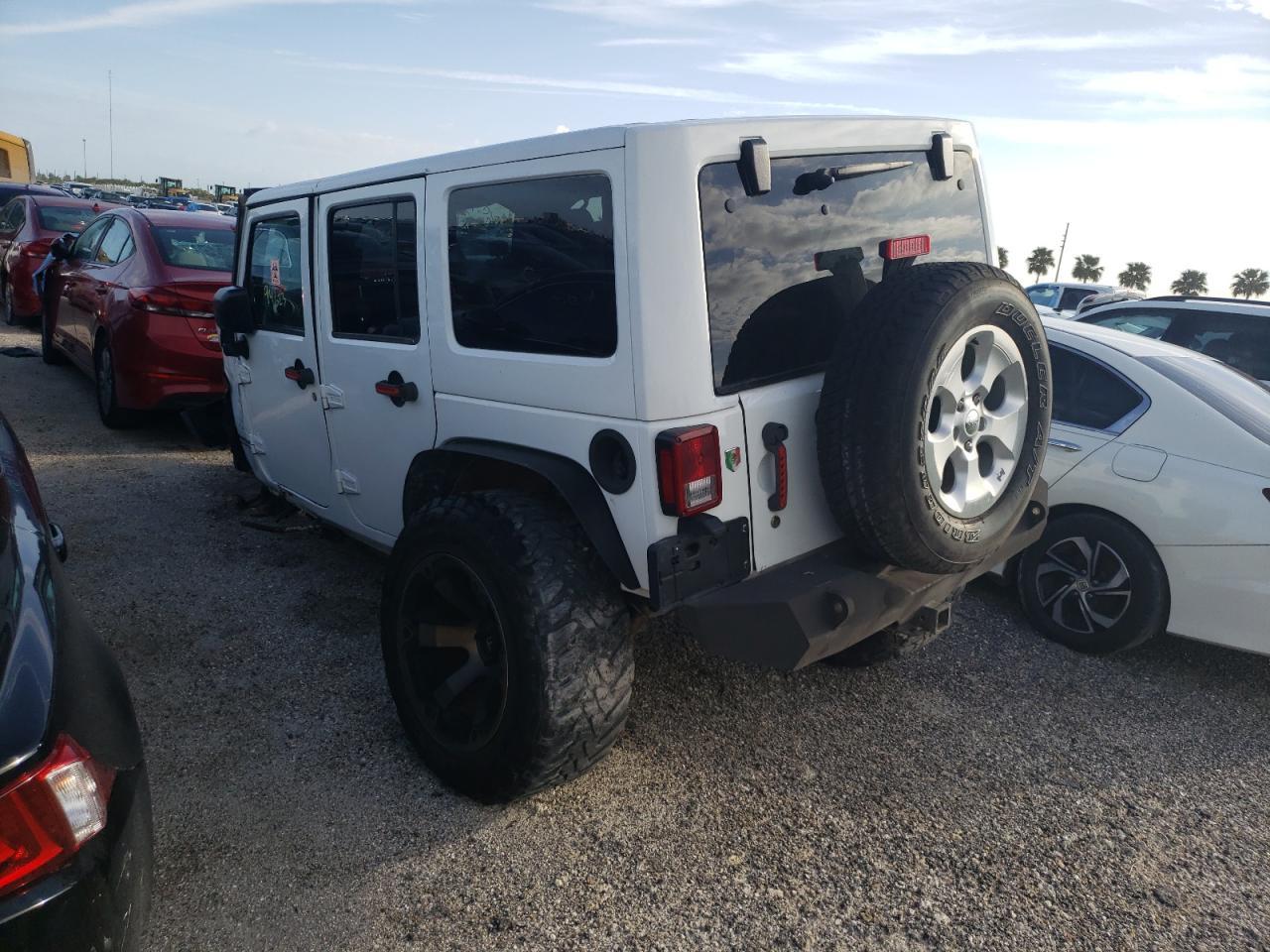 2014 JEEP WRANGLER U - Image 2