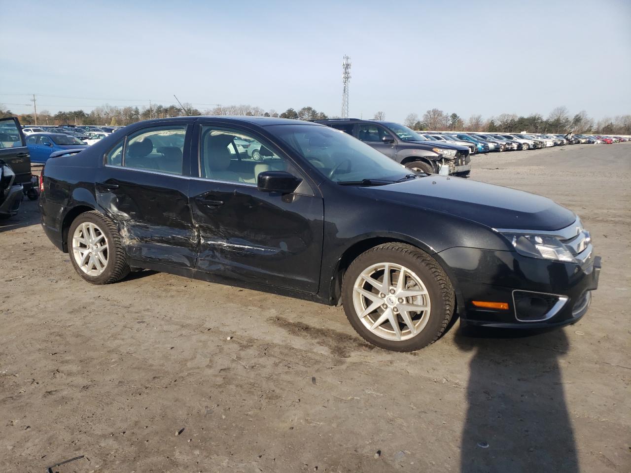 2011 FORD FUSION SEL - Image 4
