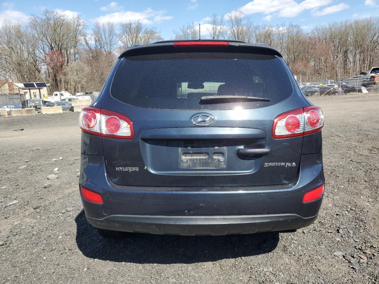 2010 HYUNDAI SANTA FE S - Image 6